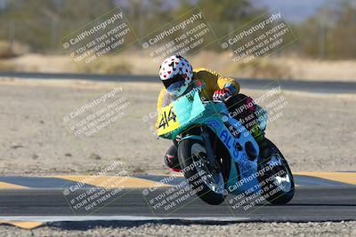 media/Jan-10-2025-CVMA Friday Practice (Fri) [[489e0da257]]/Group 4 and Trackday/Session 5 (Turn 7)/